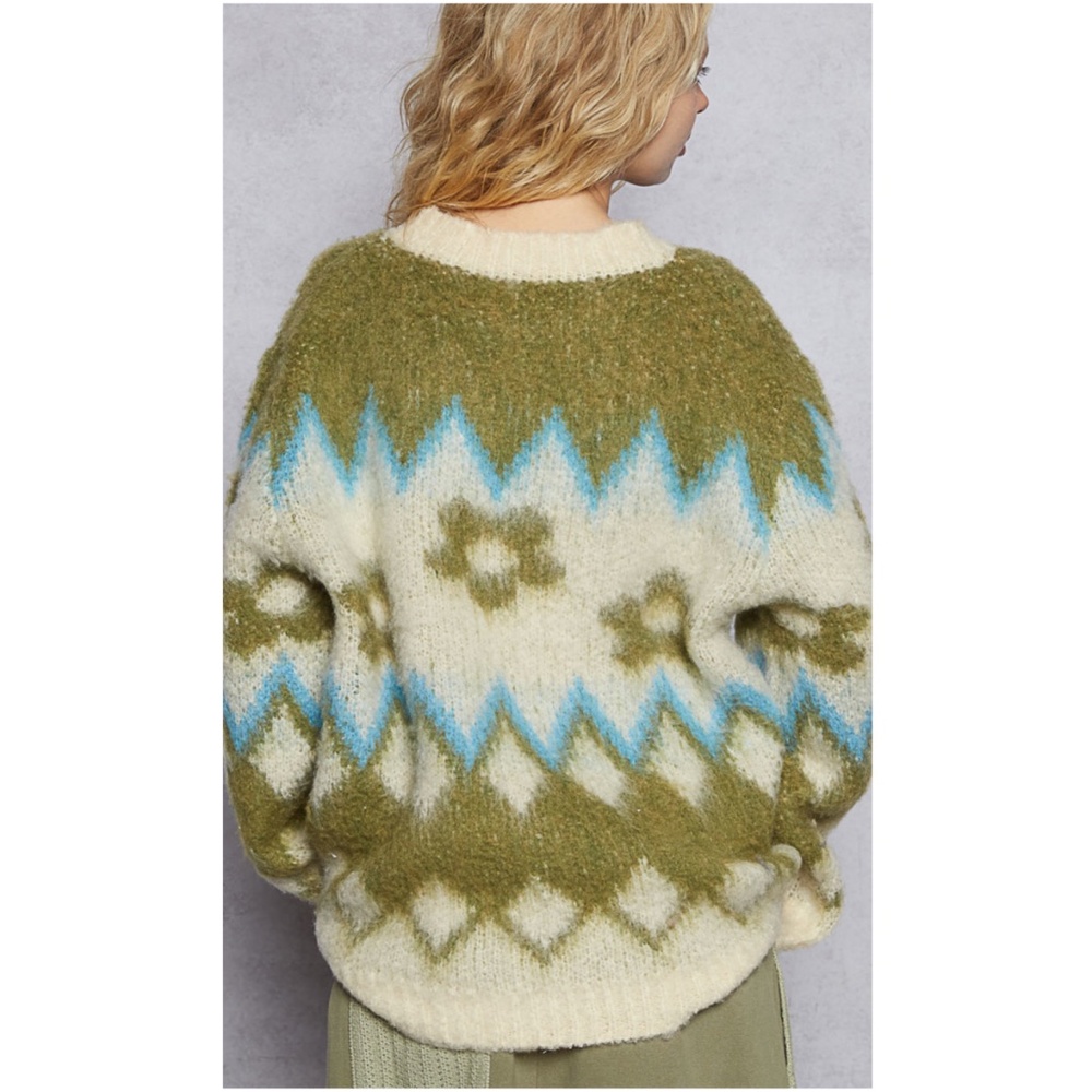 POL Fuzzy Round Neck Floral Print Loose Fit Sweater top - Picture 3 of 6